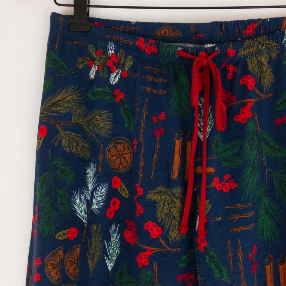 Gilligan & O’Malley • Holly Days Sleep Pant - Picture 6 of 9